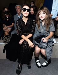 Christian Dior : Front Row - Paris Fashion Week - Womenswear Spring/Summer 2023 - Source: Getty